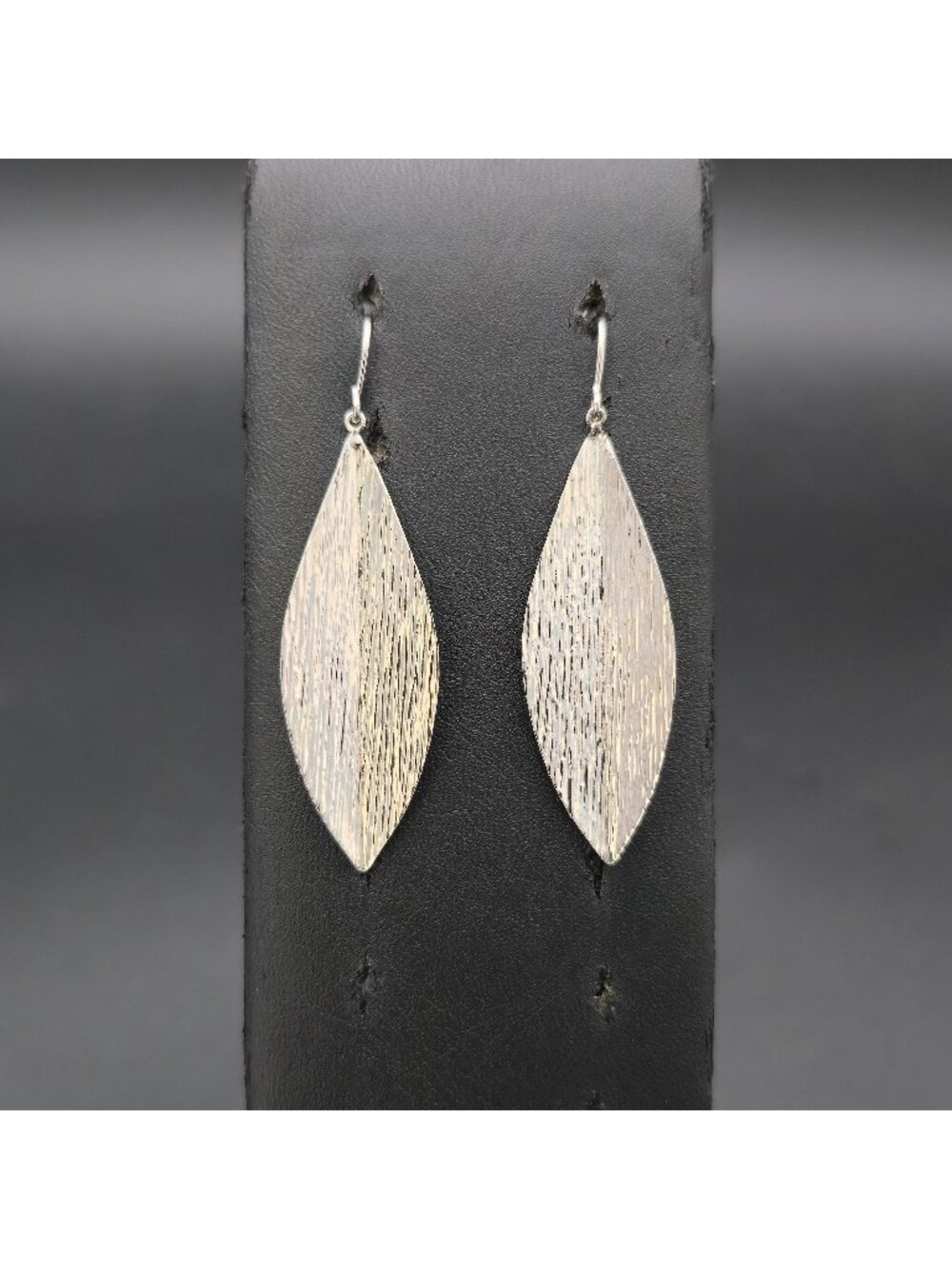 Sterling Silver Textured Bark Marquise Leaf Drop Dangle Earrings A8894